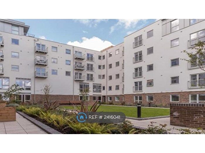 1 Bedroom Flat To Rent In Austen House, Guildford, GU1