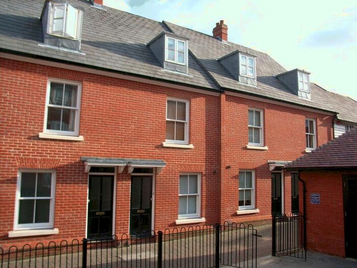 4 Bedroom Terraced House To Rent In The Spires, Canterbury CT2