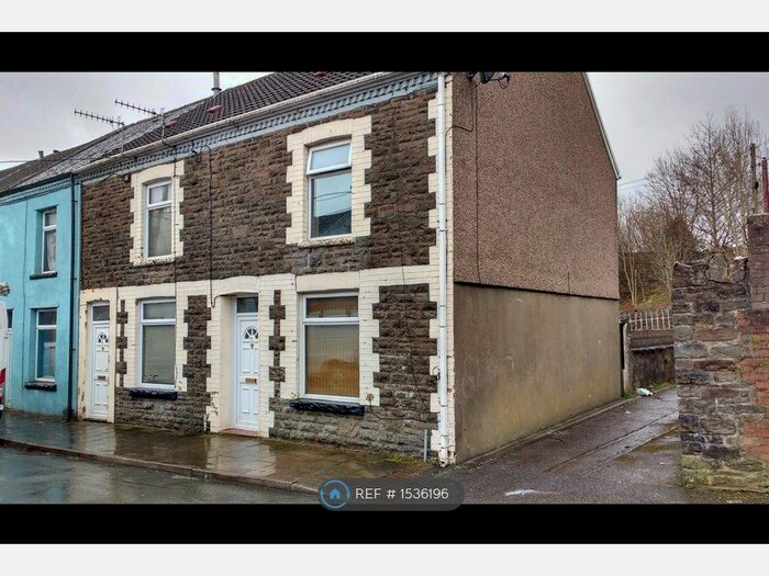 2 Bedroom Terraced House To Rent In Shady Road, Gelli, CF41