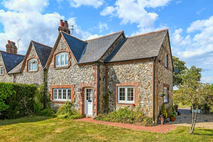 3 Bedroom Semi-Detached House For Sale In Green Lane, Donnington, Chichester, PO20