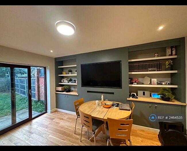 4 Bedroom Terraced House To Rent In Gardendon Road, Loughborough, LE11