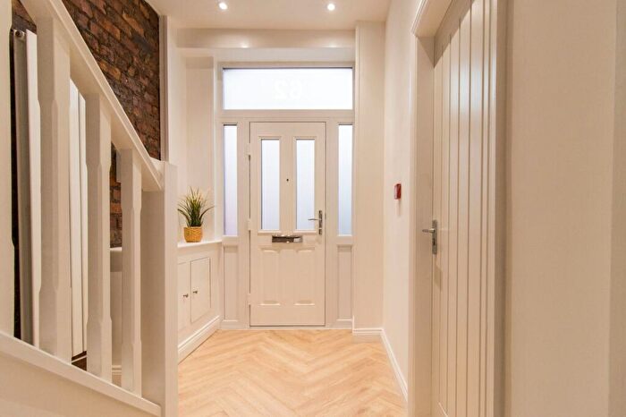 13 Bedroom House To Rent In Alderson Road, Liverpool, L15