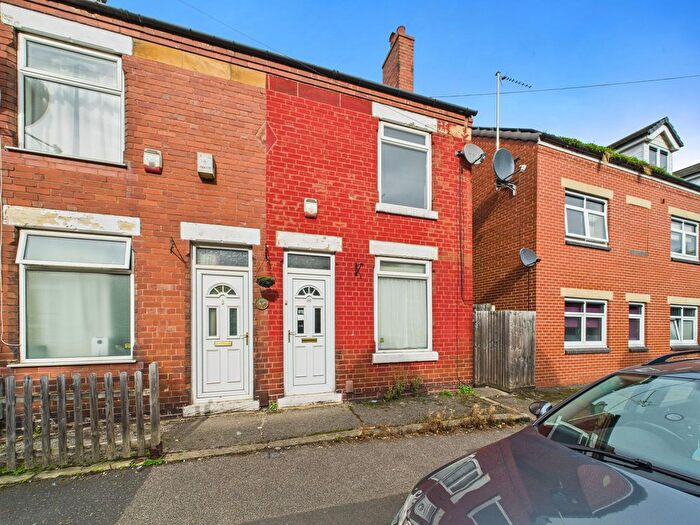 3 Bedroom Semi-Detached House For Sale In Dallas Street, Mansfield, Nottinghamshire, NG18