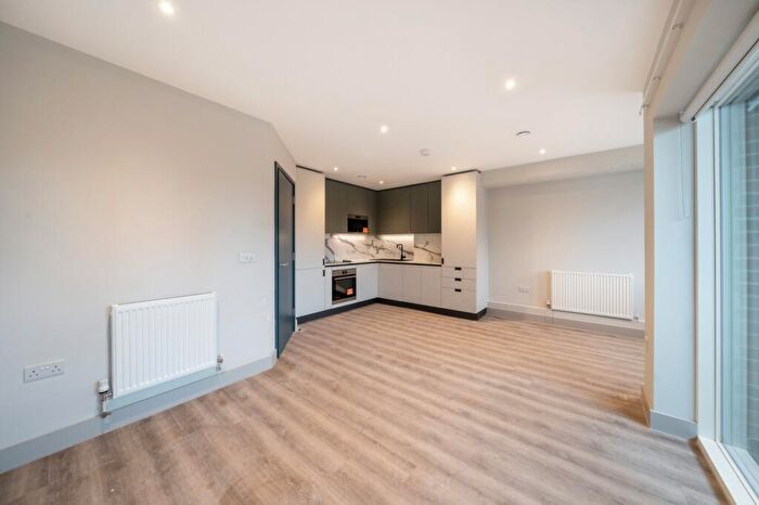 1 Bedroom Flat To Rent In Albion Street London, SE16