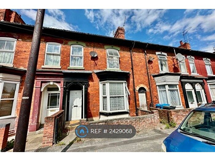 4 Bedroom Terraced House To Rent In Hinderwell Street, Hull, HU5