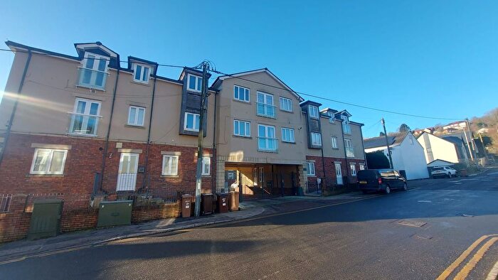 1 Bedroom Flat To Rent In Trecelyn House, Ashfield Road, Newbridge, Newport, NP11