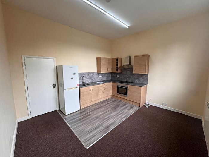 Studio To Rent In Eldon Park, London, SE25