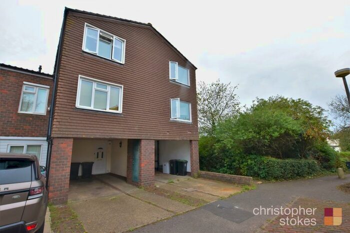 3 Bedroom House To Rent In Margaret Close, Waltham Abbey, EN9