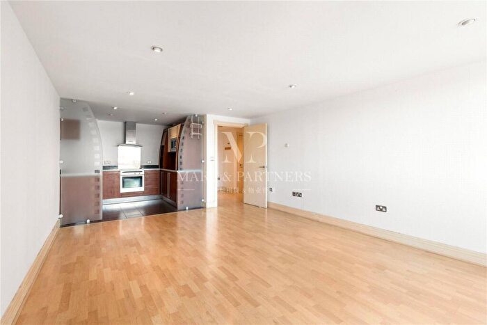 2 Bedroom Apartment To Rent In Apollo Building, The Isle Of Dogs, London, E14