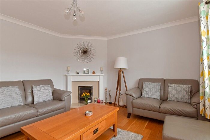 3 Bedroom Semi-Detached House For Sale In Nickleby Close, Rochester, Kent, ME1