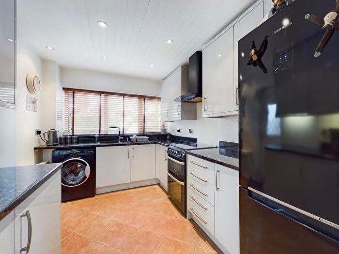 3 Bedroom Link Detached House For Sale In Brookside Avenue, Offerton, Stockport, Cheshire, SK2
