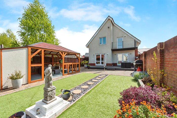 3 Bedroom Detached House For Sale In Turnpike Lane, Red Lodge, Bury St. Edmunds, IP28