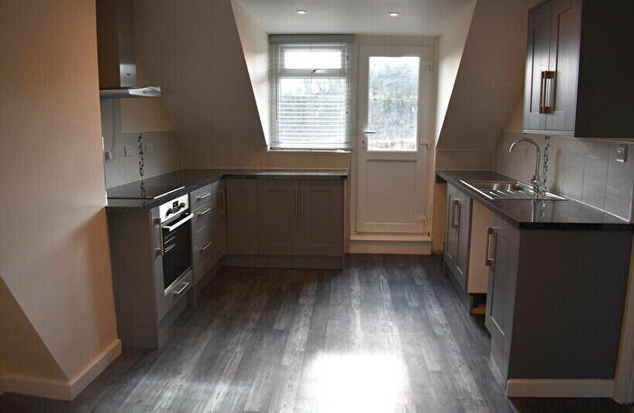 2 Bedroom Apartment To Rent In Central Yeovil, Somerset, BA20