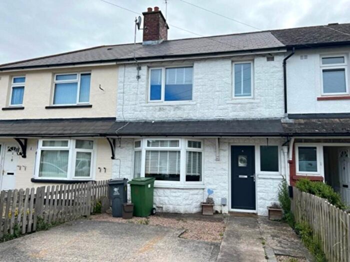 3 Bedroom Terraced House For Sale In Bronwydd Road, Tremorfa, CF24
