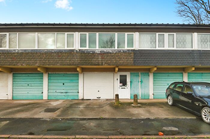 2 Bedroom Flat For Sale In Lyecroft Avenue, Chelmsley Wood, Birmingham, B37