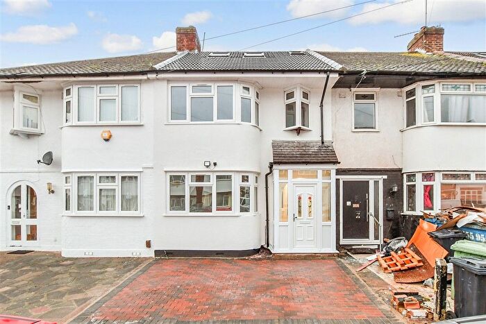 4 Bedroom Terraced House For Sale In Somerville Road, Romford, Essex, RM6