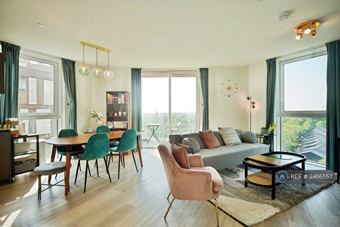 2 Bedroom Flat To Rent In Hale Works Apartments, London, N17