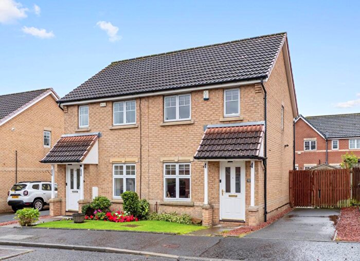 2 Bedroom Semi-Detached House For Sale In Academy Road, Bo'ness, EH51