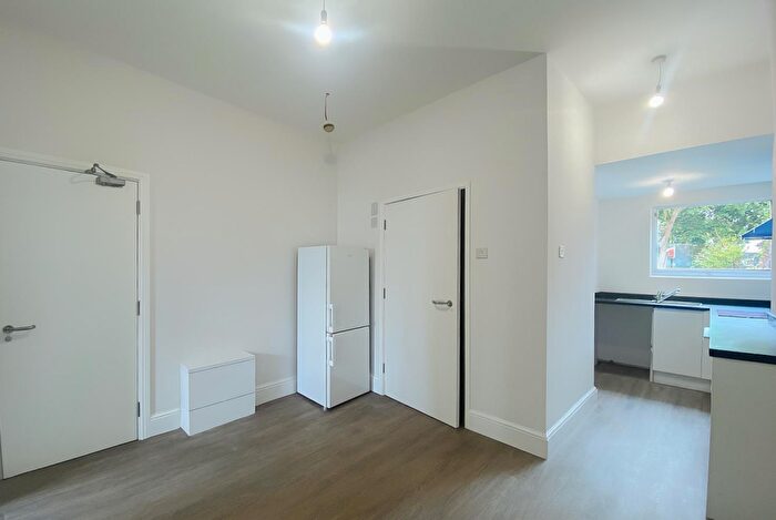 1 Bedroom Flat To Rent In Fishponds Road, Fishponds, Bristol, BS16