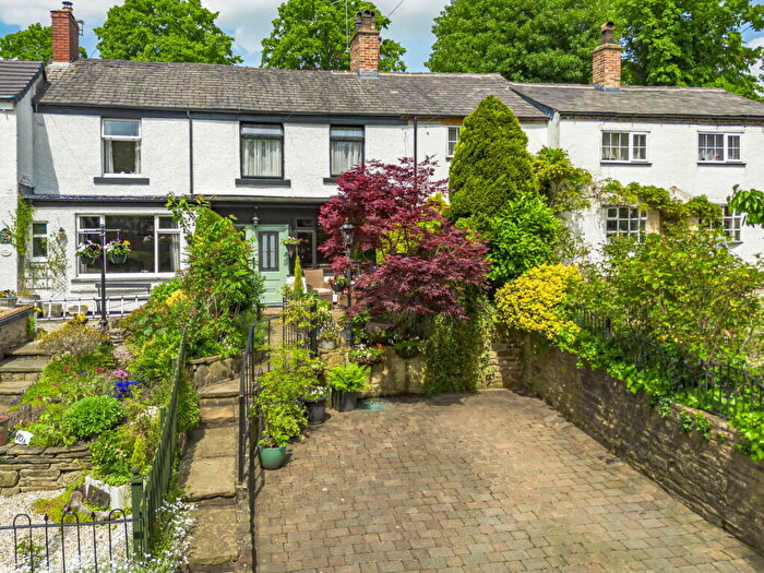3 Bedroom Terraced House For Sale In Currier Lane, Ashton-under-lyne, OL6