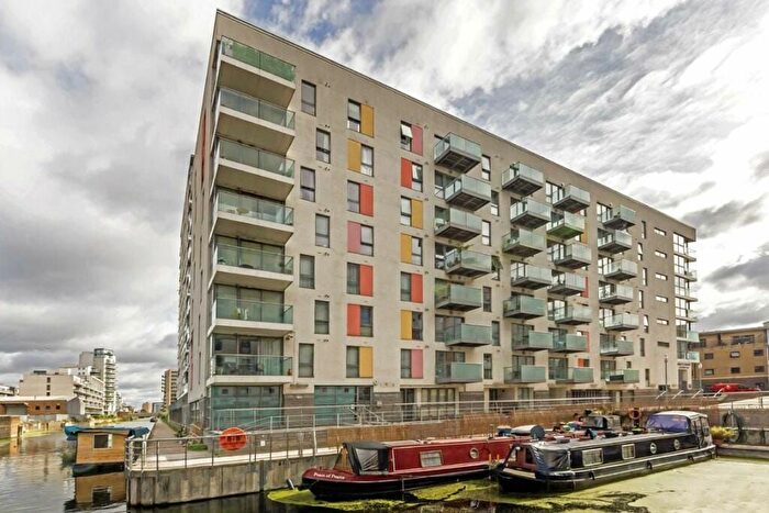 2 Bedroom Flat To Rent In Abbotts Wharf, Stainsby Road, London, E14