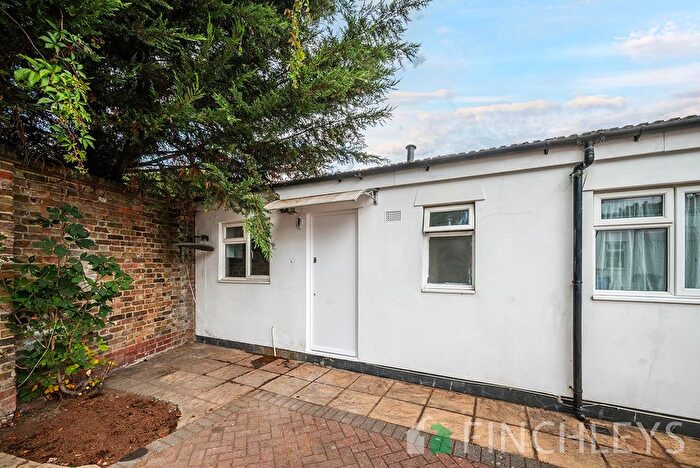 1 Bedroom Flat To Rent In Hendon Lane, London, N3