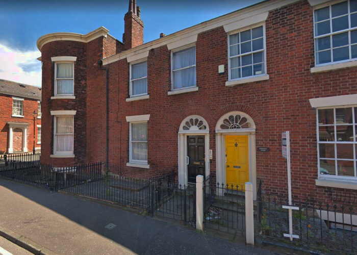 Apartment To Rent In Avenham Lane, Preston, PR1