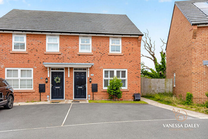 3 Bedroom Semi Detached House For Sale In Newmarket Drive, Preston, PR4