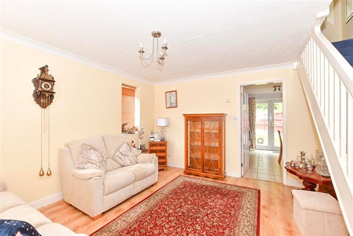 3 Bedroom End Terrace House For Sale In Pevensey Road, Southwater, West Sussex, RH13