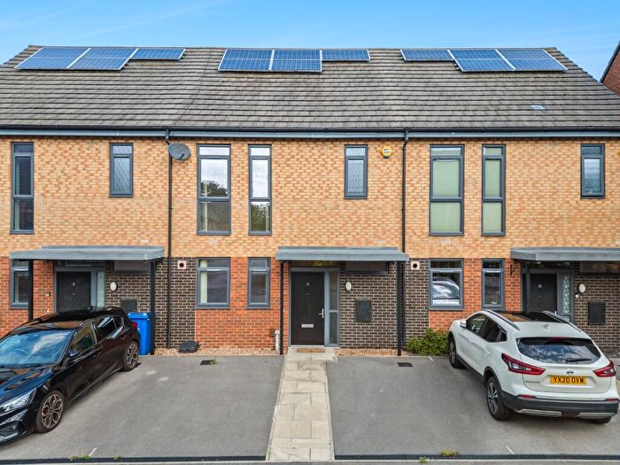 3 Bedroom Terraced House For Sale In Heartswood Road, Bentley, Doncaster, South Yorkshire, DN5
