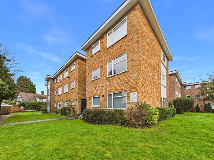 2 Bedroom Flat For Sale In Langbay Court, Walsgrave, Coventry, CV2