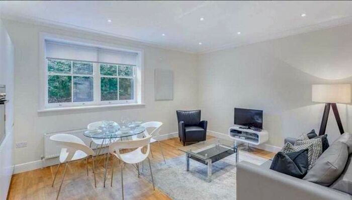 2 Bedroom Apartment To Rent In Hamlet Gardens, 290 King Street, Hammersmith, W6
