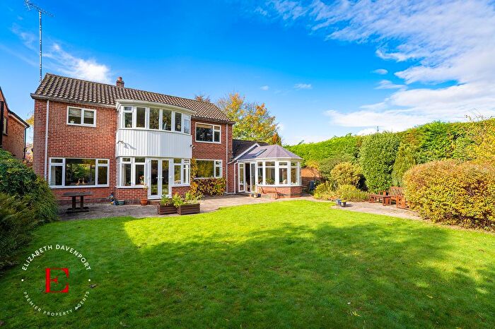 4 Bedroom Detached House For Sale In Amherst Road, Kenilworth, CV8