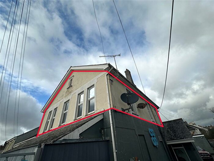 3 Bedroom Apartment To Rent In Par Green, Par, PL24