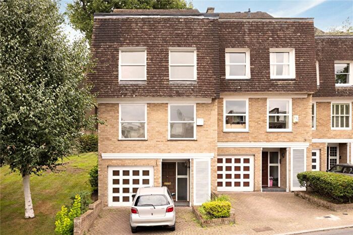 4 Bedroom End Terrace House For Sale In Welford Place, Wimbledon, London, SW19