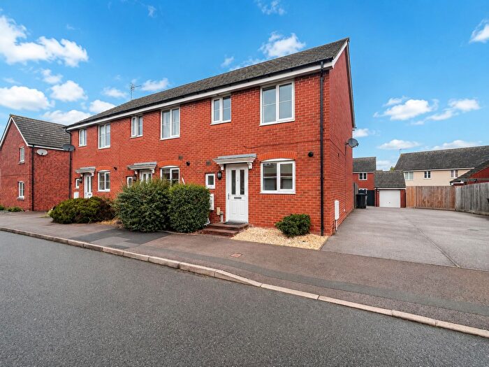 3 Bedroom End Of Terrace House For Sale In The Ploughman, Hereford, HR2