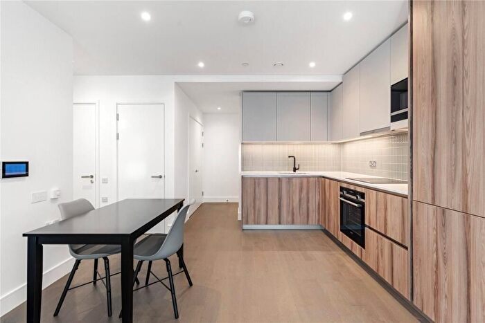 Property To Rent In Hewson Way, London, SE17