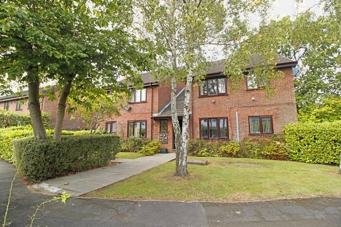1 Bedroom Flat To Rent In Willow Avenue, Cheadle Hulme, Cheadle, SK8