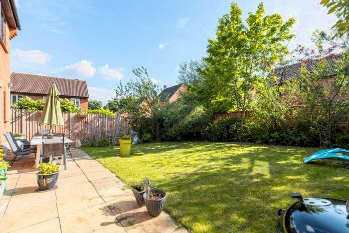5 Bedroom Detached House For Sale In Langton Drive, Two Mile Ash, Milton Keynes, MK8