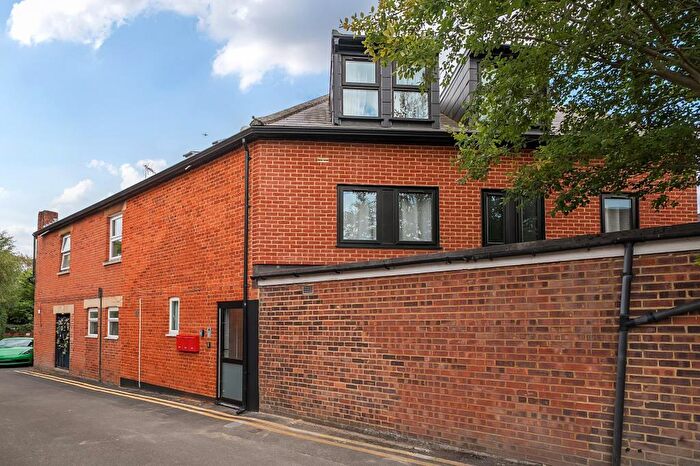 3 Bedroom Apartment To Rent In Ascot, Berkshire, SL5