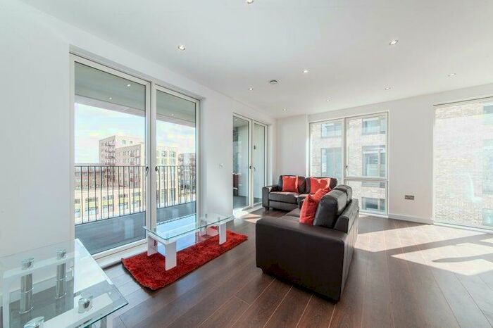 2 Bedroom Apartment To Rent In Lock Side Way, London, E16