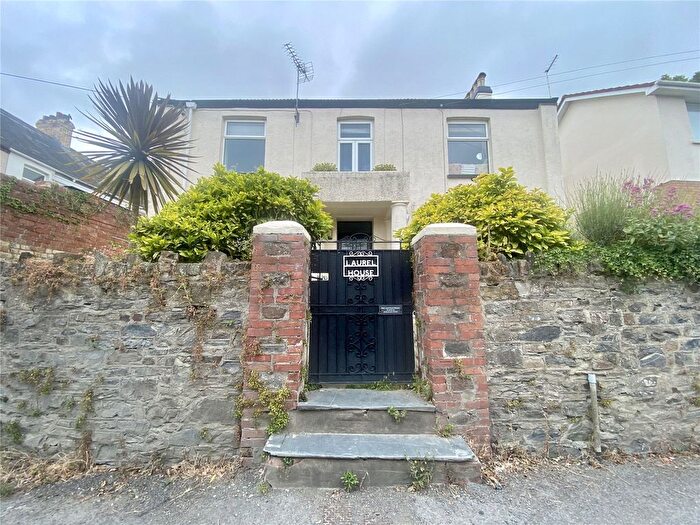 1 Bedroom Flat For Sale In Barbican Lane, Barnstaple, Devon, EX32