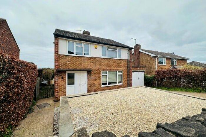 3 Bedroom Detached House To Rent In Revesby Road, Nottingham, NG5