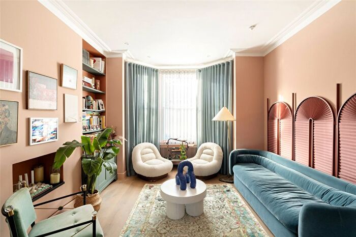 5 Bedroom Detached House To Rent In Balliol Road, London, W10