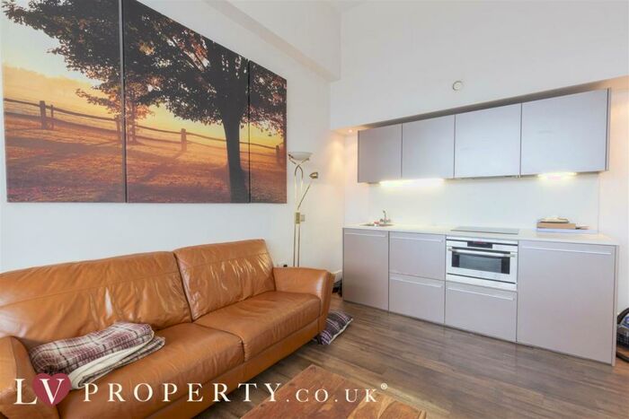 1 Bedroom Apartment To Rent In Brindley House, Newhall Street, Birmingham City Centre, B3