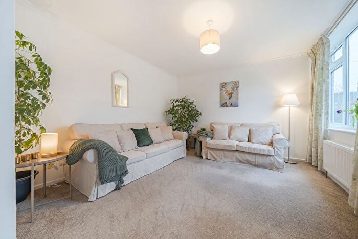 3 Bedroom Terraced House For Sale In Richmond Park, Bishops Hull, Taunton, TA1