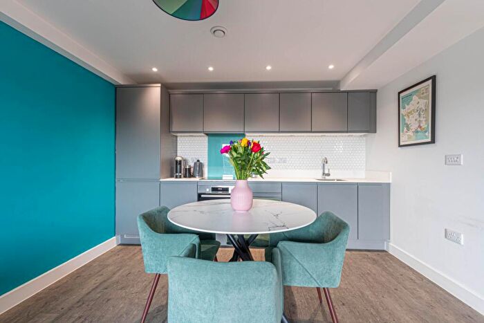 1 Bedroom Apartment For Sale In Silver Street, Reading, RG1