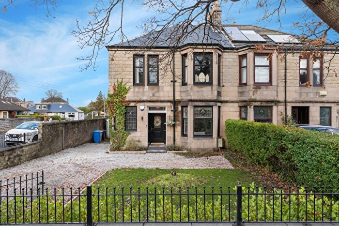3 Bedroom Semi Detached House For Sale In Blairbeth Road, Rutherglen, Glasgow, G73