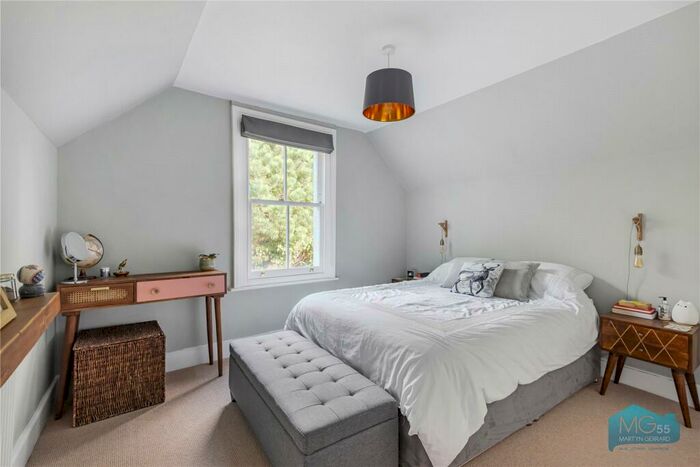 2 Bedroom Property To Rent In Crouch Hill, Crouch End, London, N8