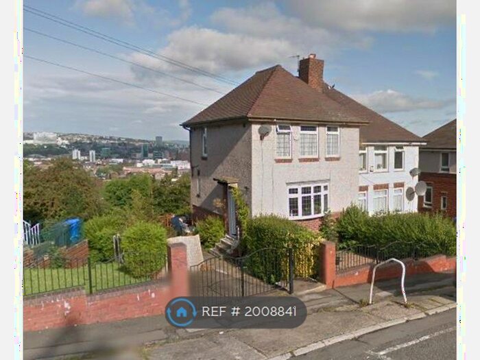 3 Bedroom Semi-Detached House To Rent In Thornborough Road, Sheffield, S2